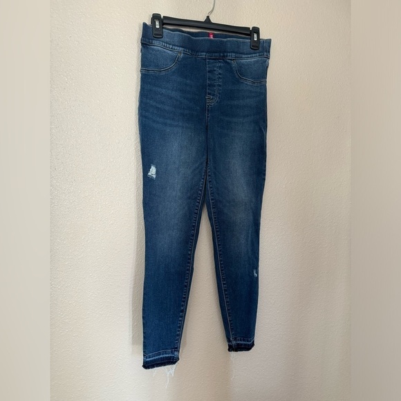 Spanx Women's Wash Distressed Ankle Skinny Jeans - Picture 1 of 8